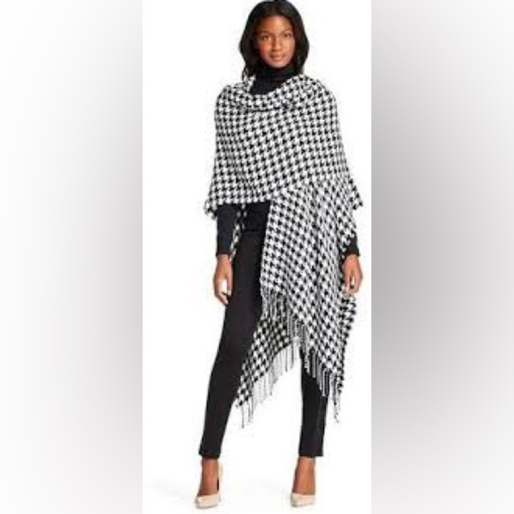 Oversized Houndstooth Wrap O/S